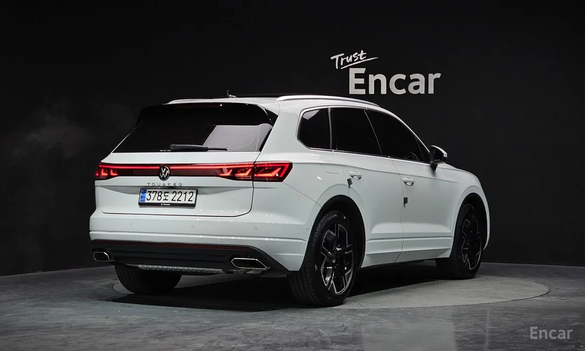 Volkswagen Touareg, 2024 — фото 2 из 12