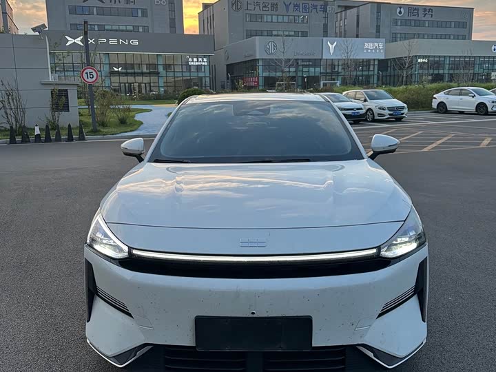 Geely Galaxy L6, 2025 — фото 3 из 9