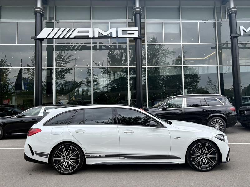 Mercedes-Benz C-Class AMG, 2025 — фото 8 из 12