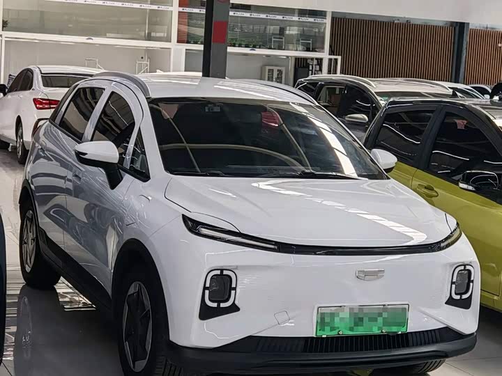 Geely Geometry E Firefly, 2024 — фото 3 из 9