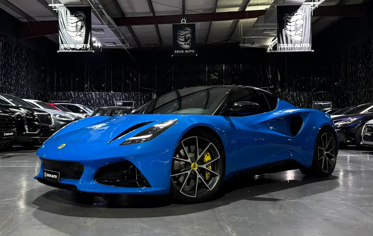 Lotus Emira, 2023