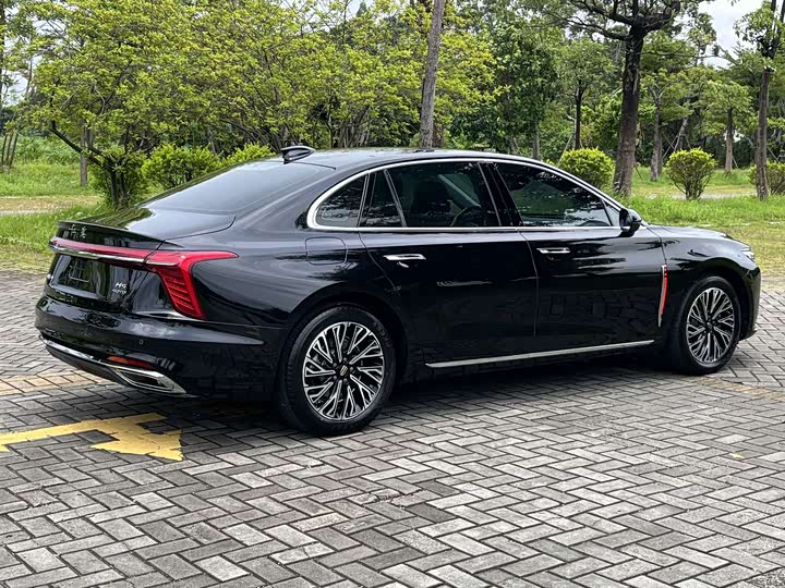 Hongqi H5, 2025 — фото 6 из 9
