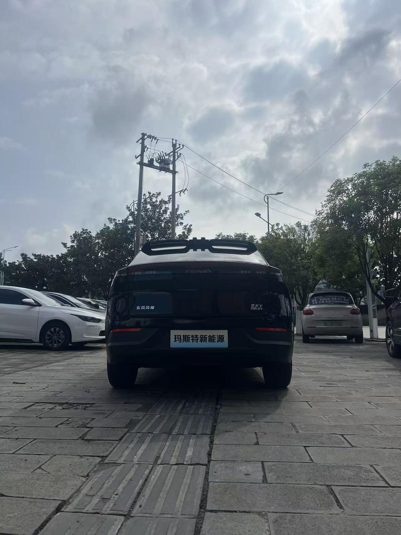 Dongfeng Aeolus Sky EV01, 2023 — фото 5 из 9