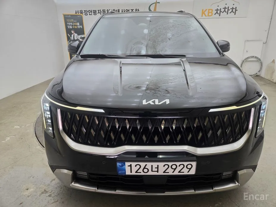 Kia Carnival, 2023 — фото 3 из 12