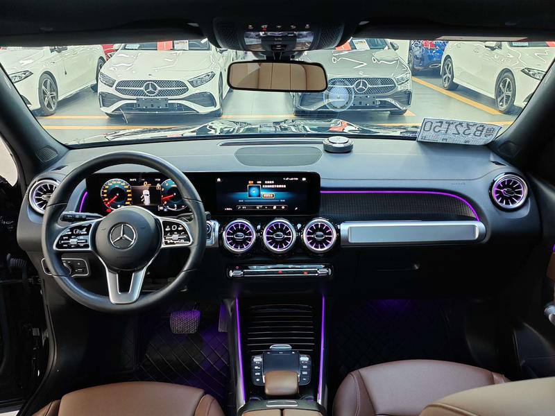 Mercedes-Benz GLB-Class, 2023 — фото 9 из 12