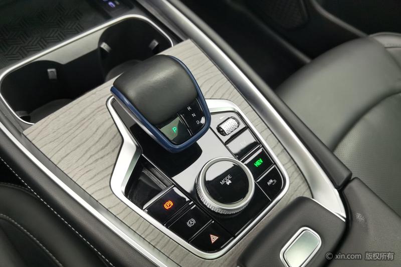 Chery Tiggo 8 Pro Hybrid, 2022 — фото 10 из 12