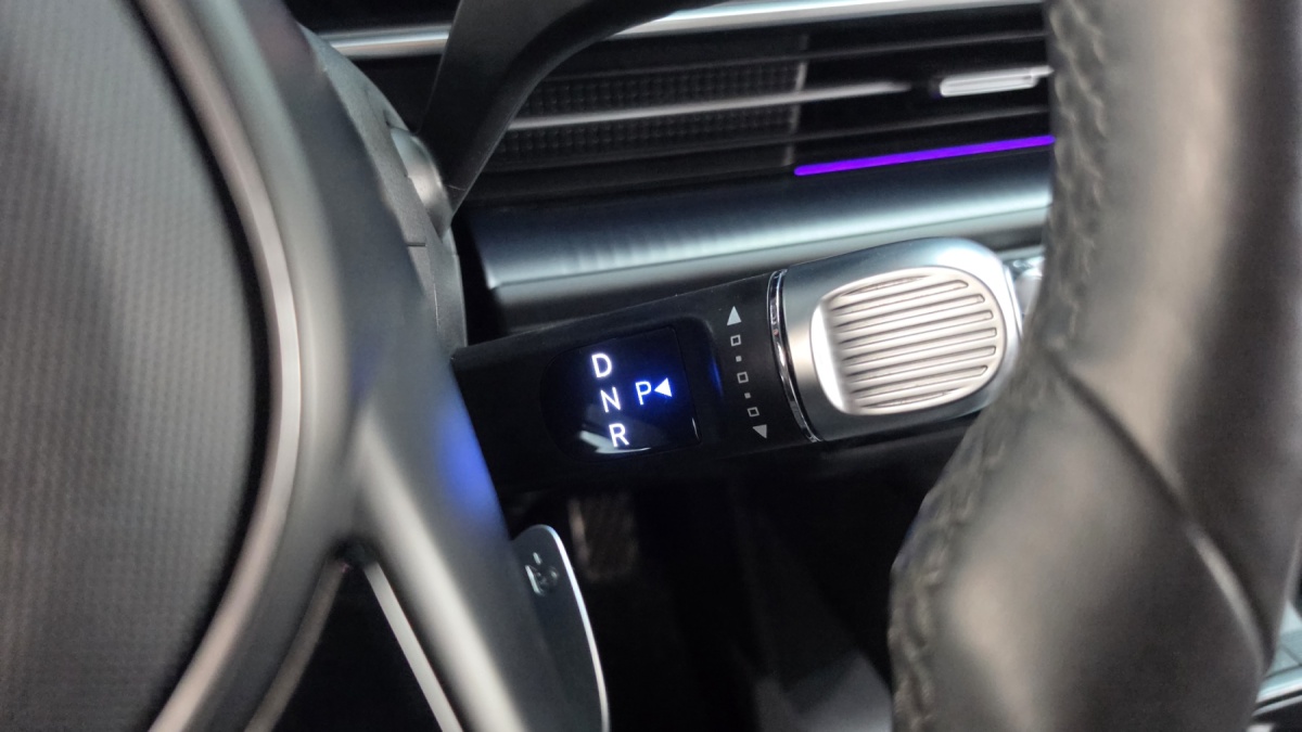 Hyundai Ioniq 6, 2022 — фото 8 из 12
