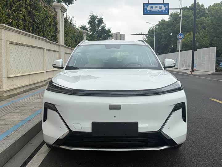 Geely Galaxy Starship 7, 2026 — фото 2 из 9