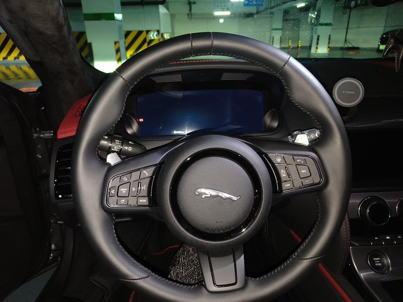 Jaguar F-Type, 2023 — фото 7 из 12