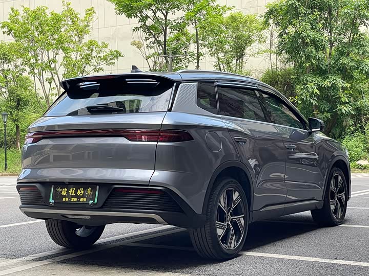 BYD Song Pro Hybrid, 2023 — фото 7 из 9