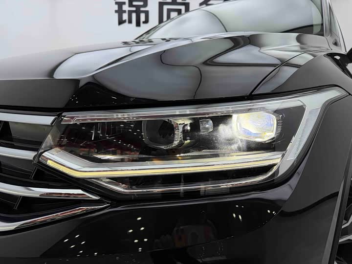 Volkswagen Tiguan L Pro, 2022 — фото 5 из 9