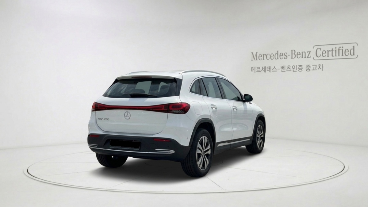 Mercedes-Benz EQA, 2025 — фото 2 из 11