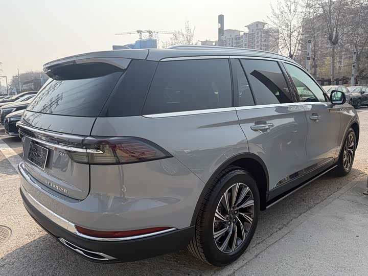 Lincoln Aviator, 2025 — фото 5 из 9