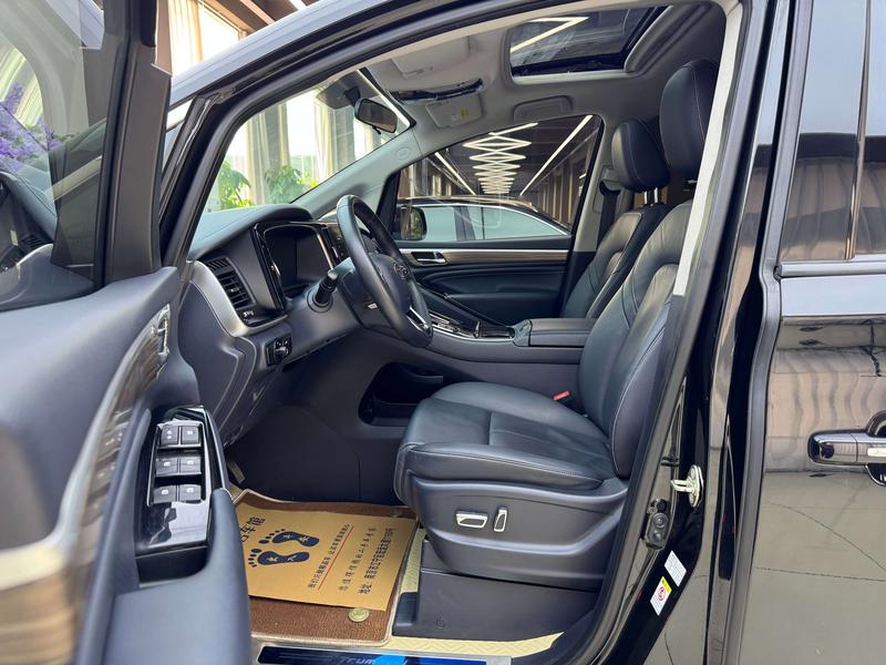 GAC Trumpchi M8, 2021 — фото 7 из 11