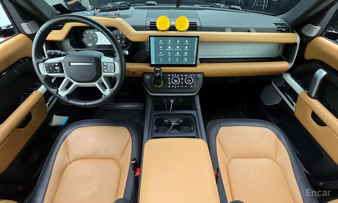 Land Rover Defender, 2023 — фото 7 из 12