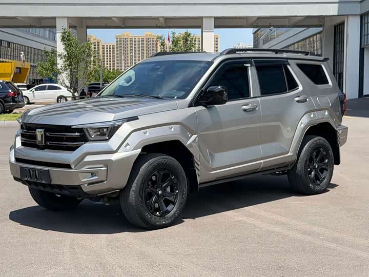Tank 400 Hybrid, 2024 — купить в Казани под ключ