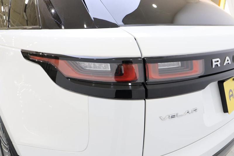 Land Rover Range Rover Velar, 2022 — фото 10 из 12