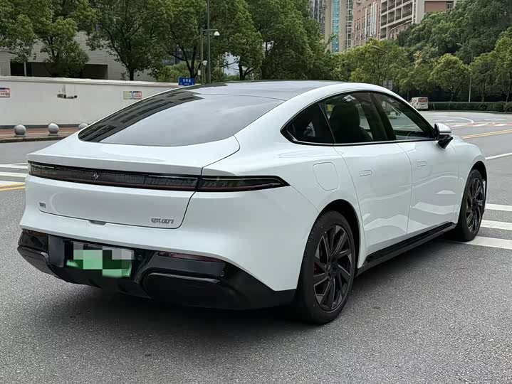 Dongfeng Yipai eπ 007, 2024 — фото 7 из 9