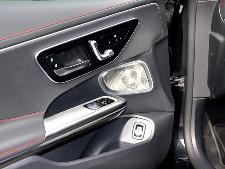 Mercedes-Benz CLE-Class AMG, 2026 — фото 8 из 9