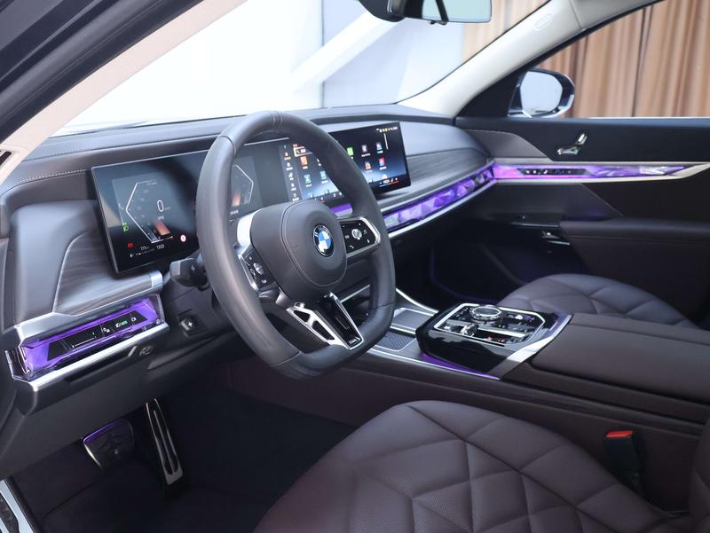 BMW 7 Series, 2023 — фото 12 из 12