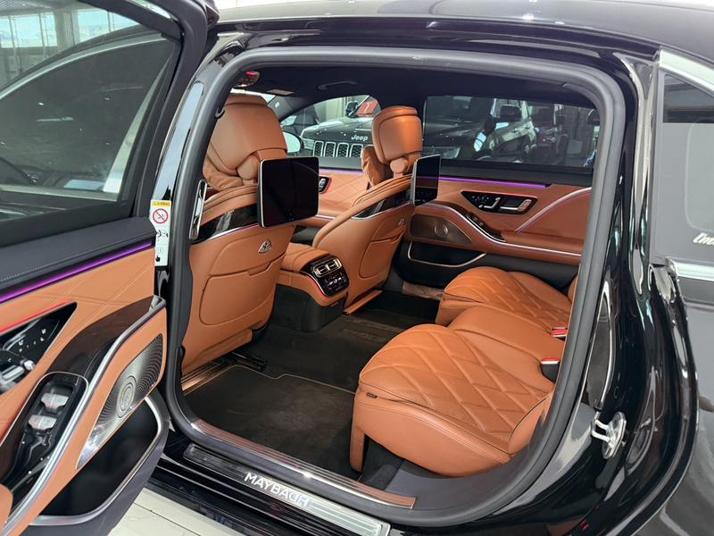 Mercedes-Benz Maybach S-Class, 2024 — фото 11 из 12