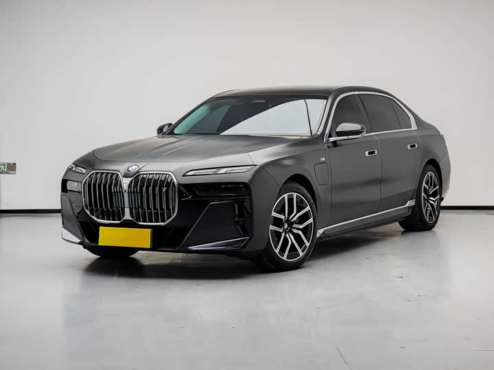 BMW i7, 2023 — купить в Туле под ключ