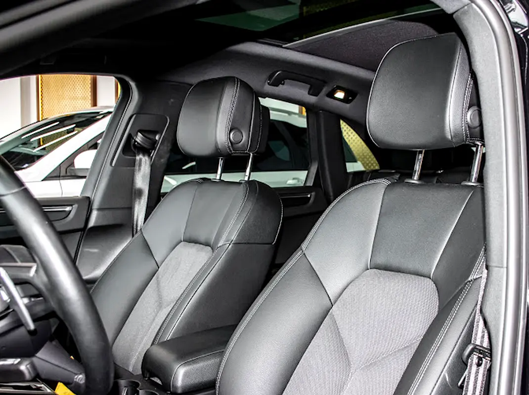 Porsche Macan, 2023 — фото 10 из 10
