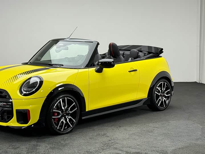 Mini Mini JCW, 2025 — фото 6 из 9