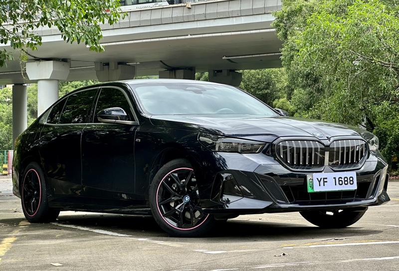 BMW i5, 2025 — фото 3 из 12