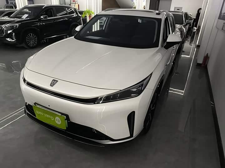 Roewe D5X DMH, 2025 — купить в Самаре под ключ
