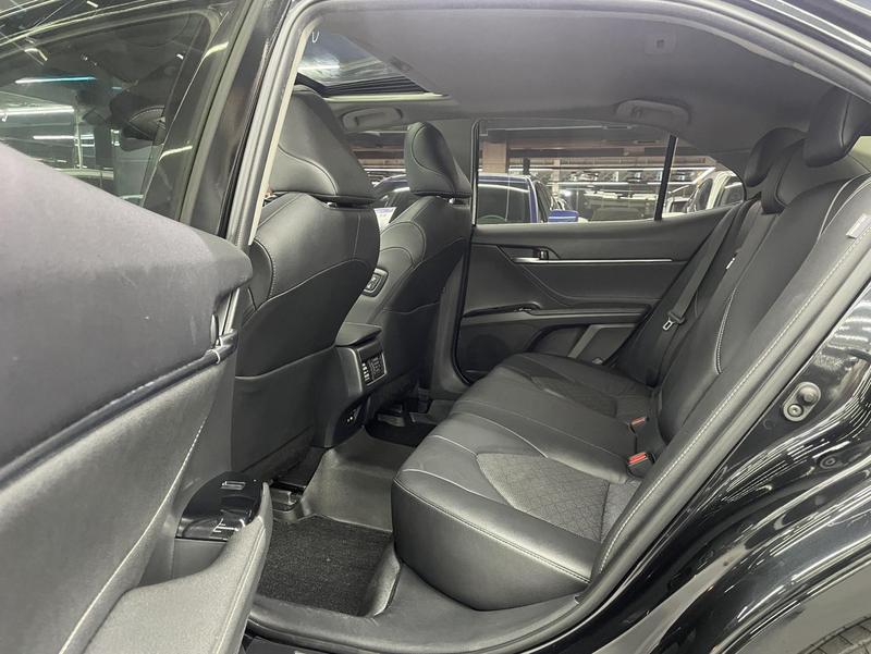 Toyota Camry, 2022 — фото 11 из 12