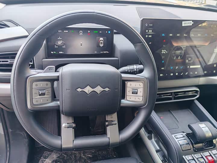 BYD FangChengBao Titanium 3 (Tai 3), 2025 — фото 7 из 9