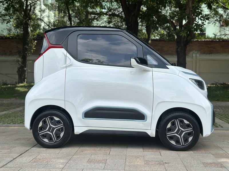 Wuling Nano EV, 2021 — фото 6 из 11