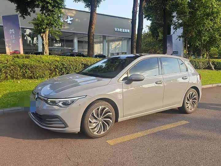 Volkswagen Golf, 2022 — купить в Владимире под ключ