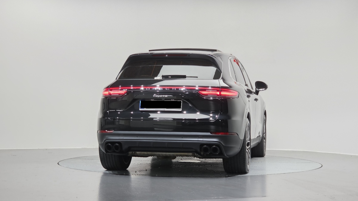 Porsche Cayenne, 2022 — фото 4 из 12
