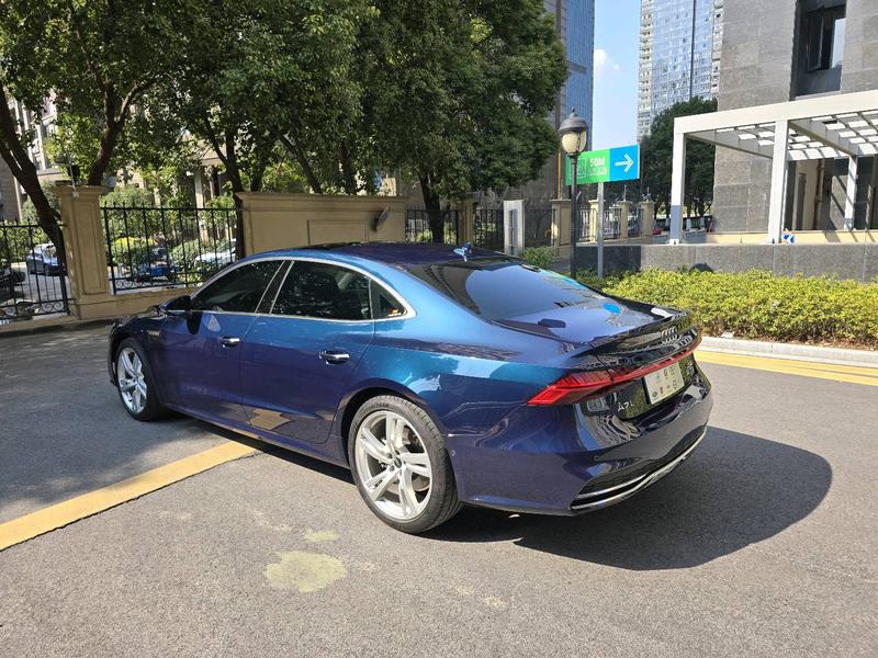 Audi A7L, 2023 — фото 5 из 12