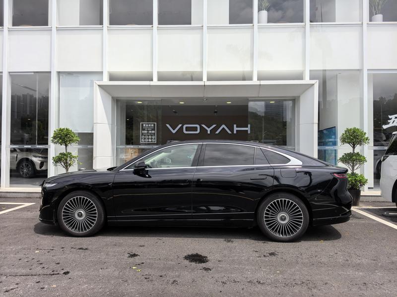 Voyah Passion L, 2025 — фото 4 из 12