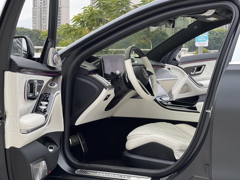 Mercedes-Benz Maybach S-Class, 2023 — фото 11 из 12