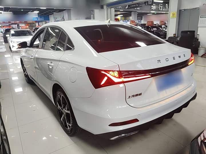 Roewe i5, 2025 — фото 5 из 9