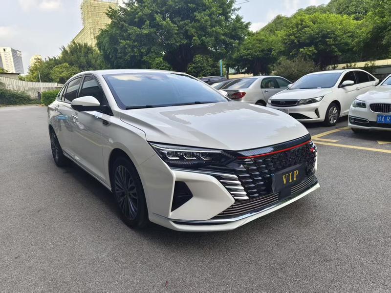 Dongfeng Aeolus Yixuan Max, 2021 — фото 3 из 12