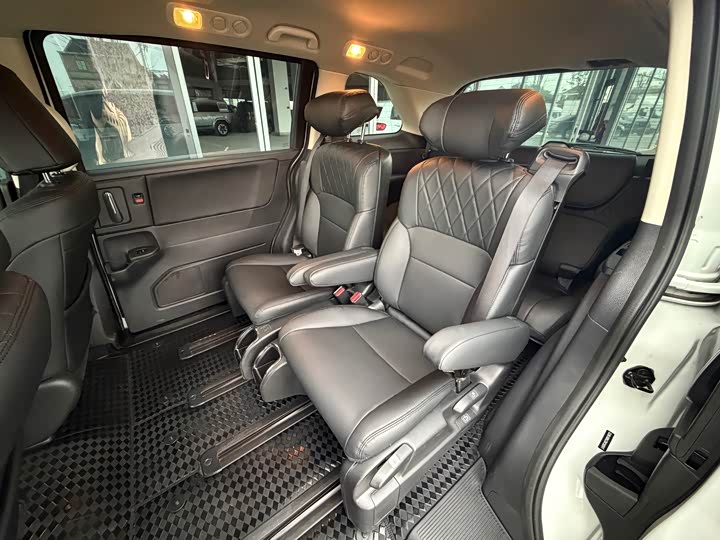 Honda Odyssey, 2022 — фото 7 из 9