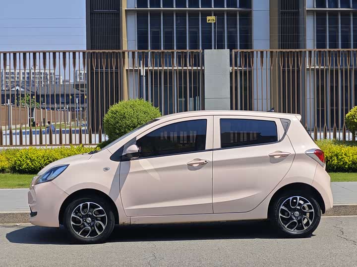 Changan BenBen E-Star, 2022 — фото 3 из 9