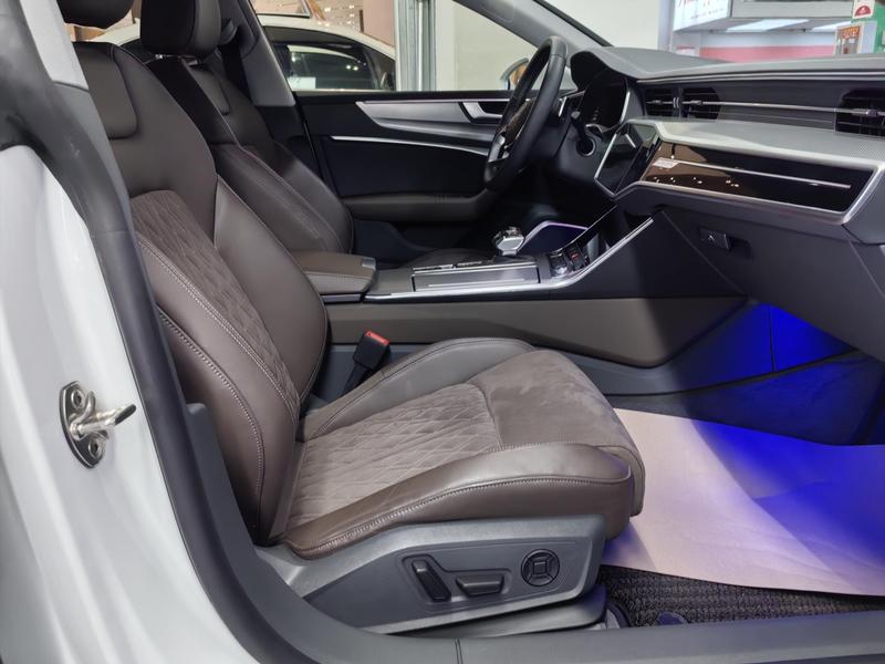 Audi A7L, 2023 — фото 7 из 9