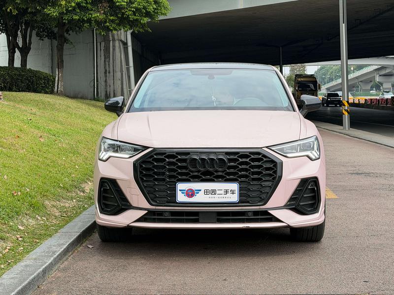 Audi Q3 Sportback, 2024 — фото 2 из 12