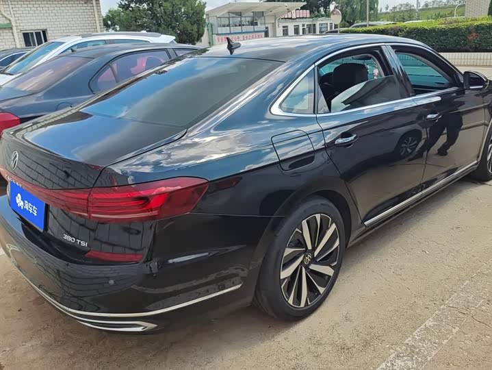 Volkswagen Passat, 2025 — фото 3 из 9