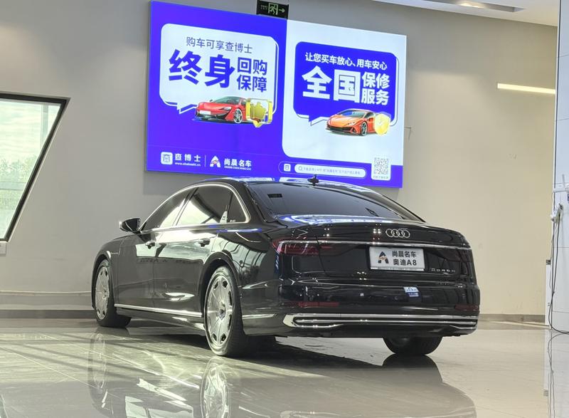 Audi A8, 2022 — фото 4 из 12