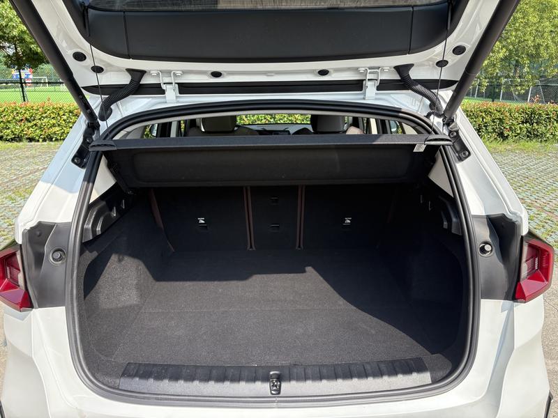 BMW X1, 2025 — фото 10 из 11