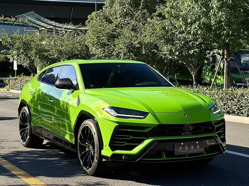 Lamborghini Urus, 2022 — фото 3 из 12