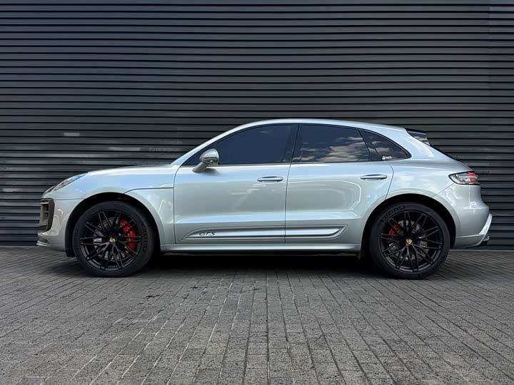Porsche Macan, 2022 — фото 4 из 9