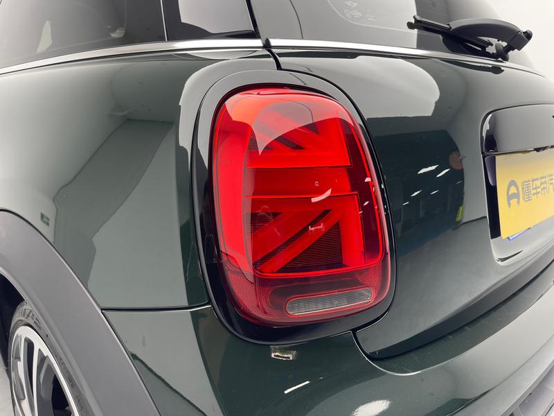 Mini Mini JCW, 2022 — фото 10 из 12